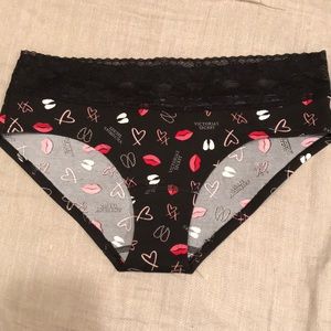 Brand new lace panties hip hug